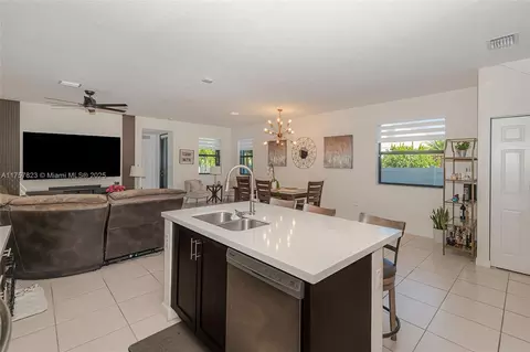 Other - 11064 W 35th Ln, Hialeah, FL 33018 photo 1 of 10