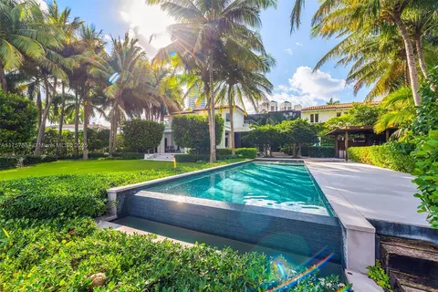 100 Golden Beach Dr, Golden Beach, FL 33160