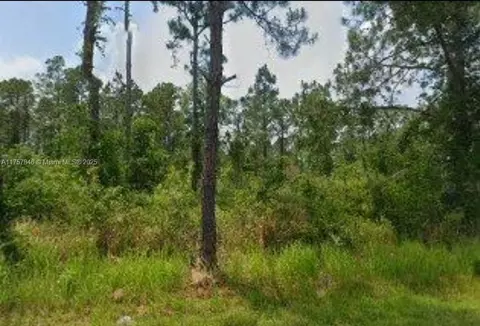 5115 Levante Dr, Sebring, FL 33872