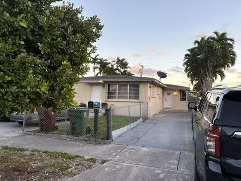 250 E 10th St, Hialeah, FL 33010