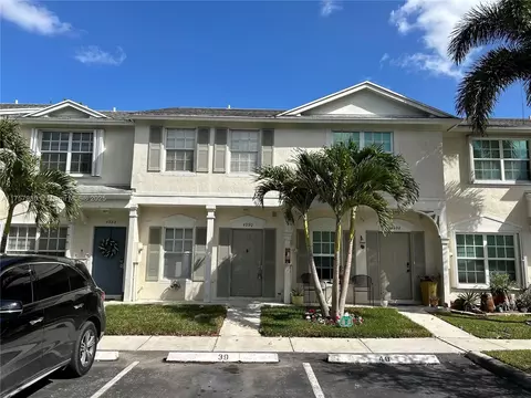4990 SW 31st Ter #390, Fort Lauderdale, FL 33312