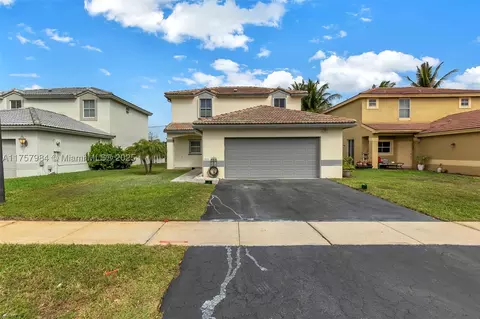 1831 NW 184th Ter, Pembroke Pines, FL 33029