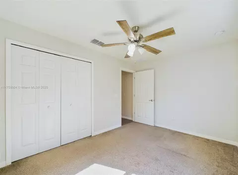 Bedroom - 128 Cedar Rd, Ocala, FL 34472 photo 3 of 4