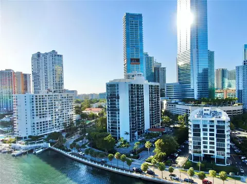 1450 Brickell Bay Dr #504, Miami, FL 33131