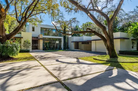 5490 Hammock Dr, Coral Gables, FL 33156