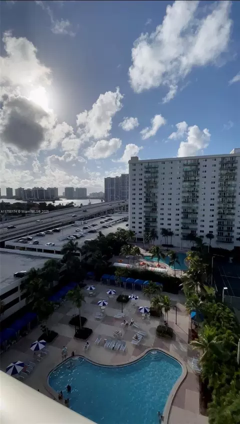 19370 Collins Ave #1008, Sunny Isles Beach, FL 33160