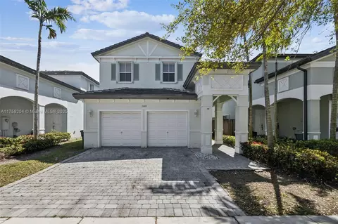 3640 NE 3rd Ct, Homestead, FL 33033