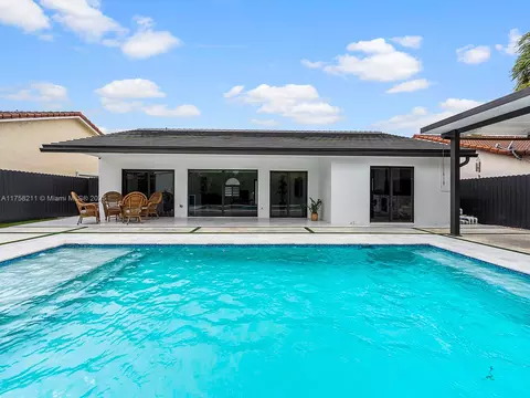 17801 SW 152nd Ct, Miami, FL 33187
