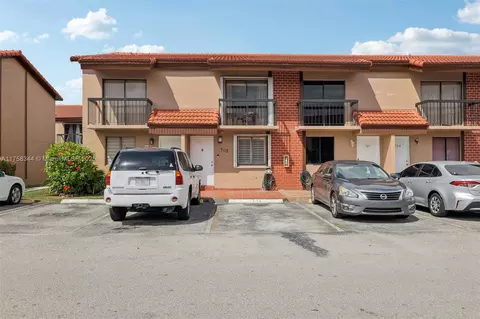 1917 SW 107th Ave #702, Miami, FL 33165