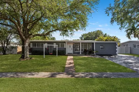 6900 NW 13th St, Plantation, FL 33313