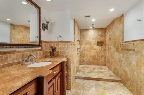 227 Enid Dr #43, Key Biscayne, FL 33149 photo 9