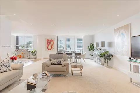 9801 Collins Ave #5D, Bal Harbour, FL 33154