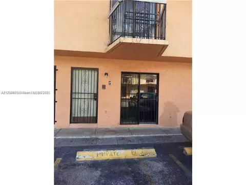 7987 NW 7th St #D7, Miami, FL 33126