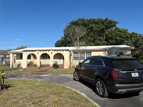 3017 Bahama Dr, Miramar, FL 33023