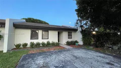 5303 SW 138th Ct #5303, Miami, FL 33175