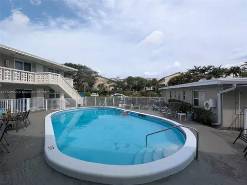 3230 NE 13th St #109, Pompano Beach, FL 33062
