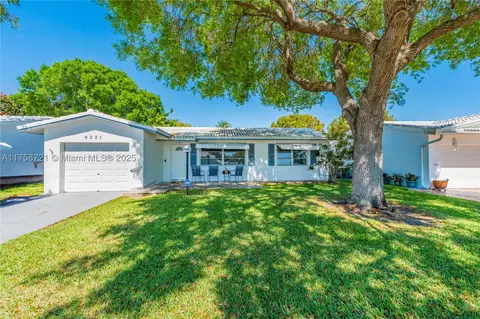 9021 NW 12th St, Plantation, FL 33322