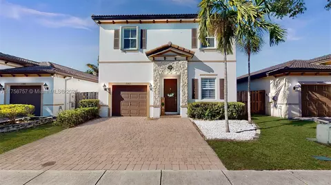 2363 NE 3rd Ct, Homestead, FL 33033