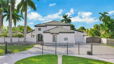 15510 SW 152nd Ter, Miami, FL 33187