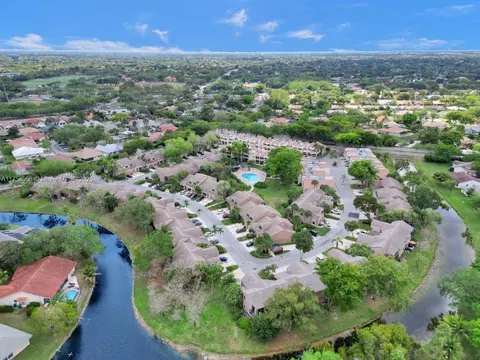 1627 Cypress Pointe Dr #2-1, Coral Springs, FL 33071