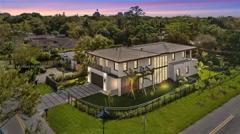 6600 SW 62nd Ct, South Miami, FL 33143