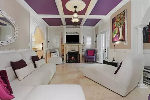 312 Fillmore St, Hollywood, FL 33019