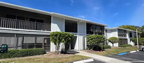 9731 Hammocks Blvd #203B, Miami, FL 33196