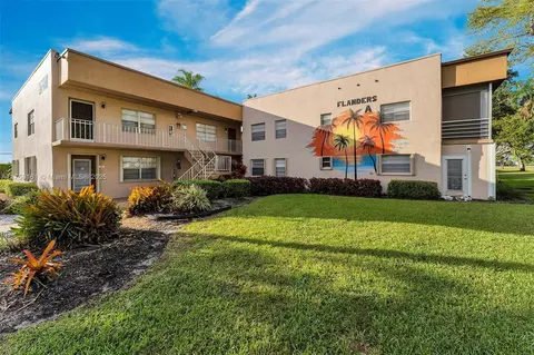 38 Flanders A #38, Delray Beach, FL 33484