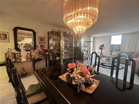 3180 S Ocean Dr #522, Hallandale Beach, FL 33009