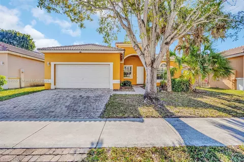 1340 SE 17th Ave, Homestead, FL 33035