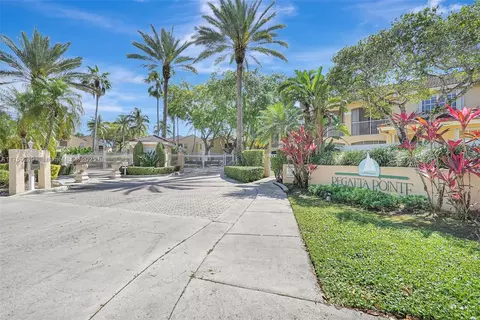 14631 Balgowan Rd #203-10, Miami Lakes, FL 33016