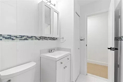 Other - 501 E 33rd St, Hialeah, FL 33013 photo 6 of 9