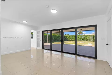 Other - 501 E 33rd St, Hialeah, FL 33013 photo 4 of 9