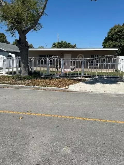Other - 681 E 44th St, Hialeah, FL 33013 photo 2 of 8