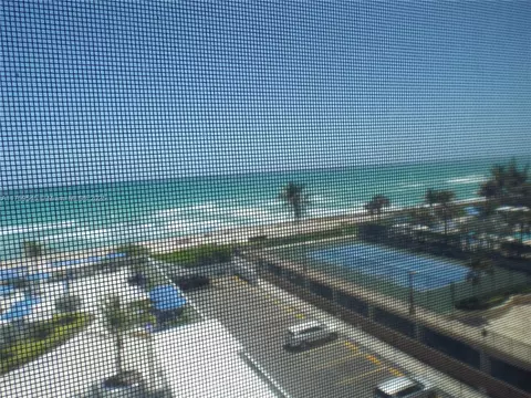1904 S Ocean Dr #604, Hallandale Beach, FL 33009