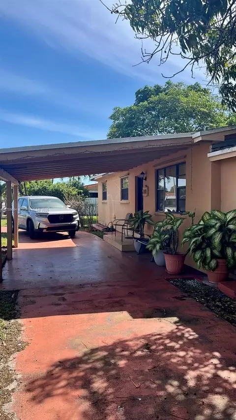 Other - 3395 W 14th Ave, Hialeah, FL 33012 photo 1 of 13