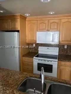 Undisclosed, Hialeah, FL 33015