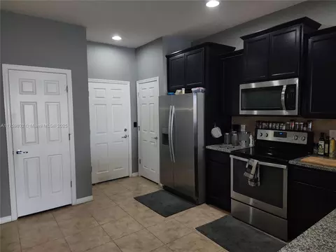 9136 Hillcroft Dr, Riverview, FL 33578 photo 6