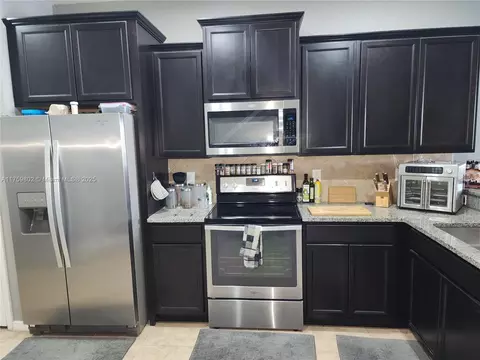 9136 Hillcroft Dr, Riverview, FL 33578 photo 8