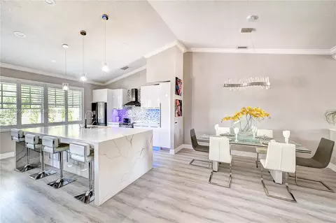 12432 NW 10th Ct #D-13, Coral Springs, FL 33071