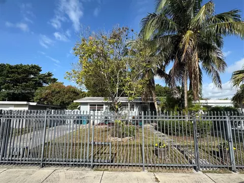 12520 SW 84th Ave Rd, Miami, FL 33156