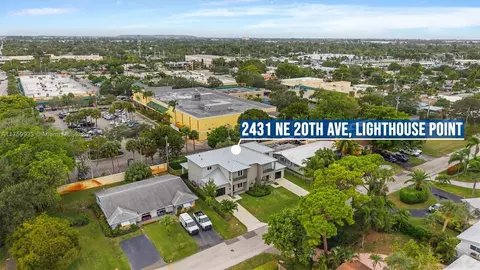 2433 NE 20th Ter, Lighthouse Point, FL 33064 photo 1