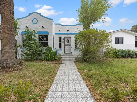 940 NW 50th St, Miami, FL 33127