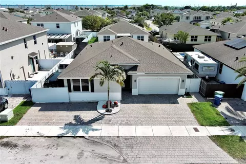 27601 SW 134th Ct, Homestead, FL 33032
