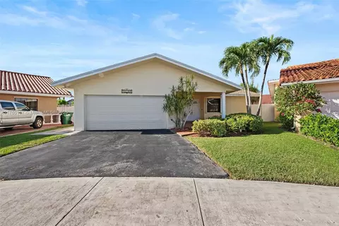 14501 SW 111th St, Miami, FL 33186