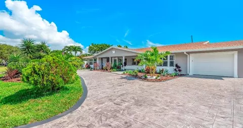 1765 NE 58th St, Fort Lauderdale, FL 33334