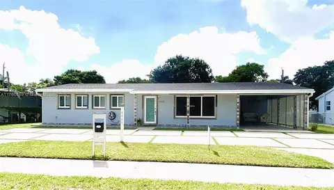 4410 NW 174th Dr, Miami Gardens, FL 33055