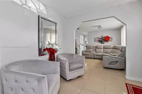 1002 E 20th St, Hialeah, FL 33013 photo 6