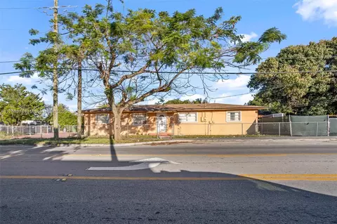 1002 E 20th St, Hialeah, FL 33013 photo 22