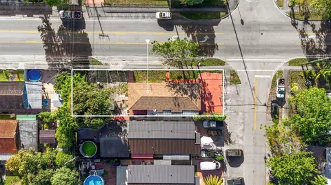 1002 E 20th St, Hialeah, FL 33013 photo 18